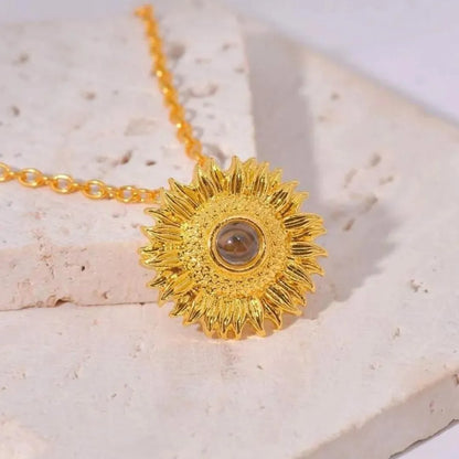 Collar Girasol "Te Amo en 100 Idiomas"  CON CAJA de Corazón